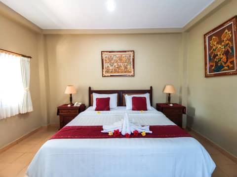 Kuta Puri Bungalows, Villas and Resort — photo 6