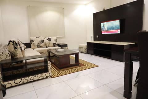 Quiet Rooms 9 Serviced Apartments — photo 9