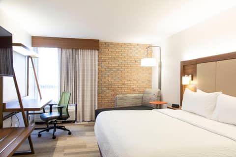 Holiday Inn Express - San Antonio Airport by IHG — photo 7