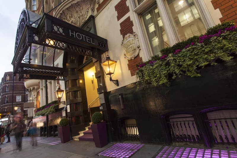 Thistle London Holborn — building