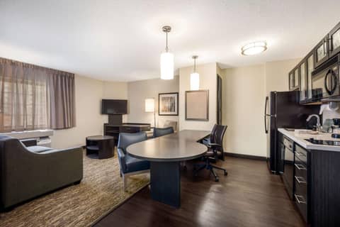 Sonesta Simply Suites Phoenix Glendale — photo 6