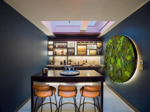 Middle Eight - Covent Garden — hotel reception