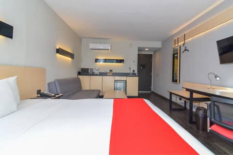 City Express Plus by Marriott Medellín Colombia — photo 9