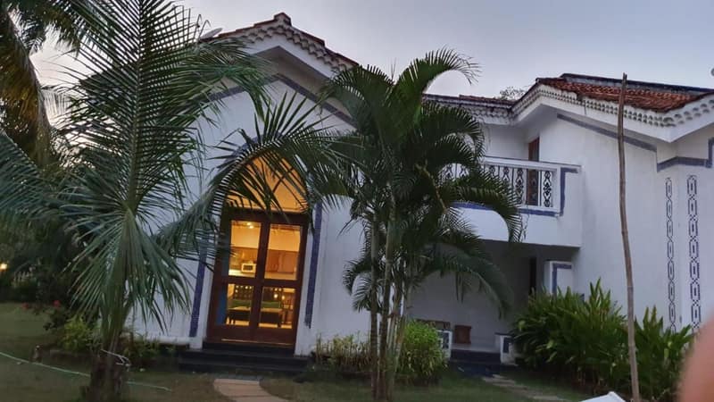 Casa Legend Villa & Apartments Arpora - Baga - Goa — building