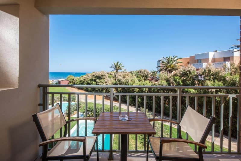 Bella Beach Hotel — balance & terrace