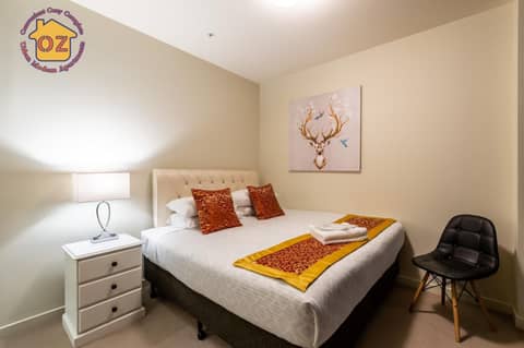 Aussie Escape Apartments-Skyline Collins Tower — hotel room