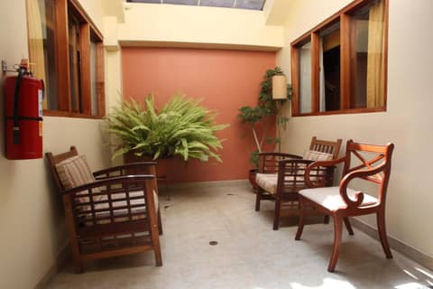 Emperador Plaza — other
