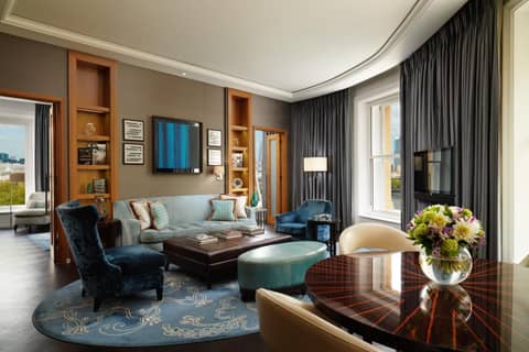 Corinthia London — living room