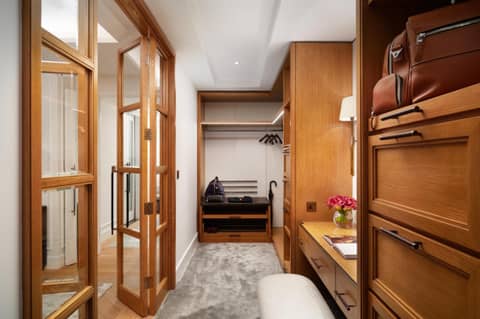 Corinthia London — hotel room
