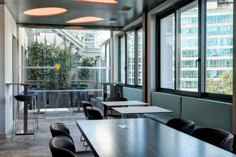 iQ Hotel Milano — dining