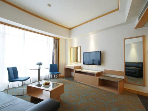 Garden View Hong Kong — hotel room