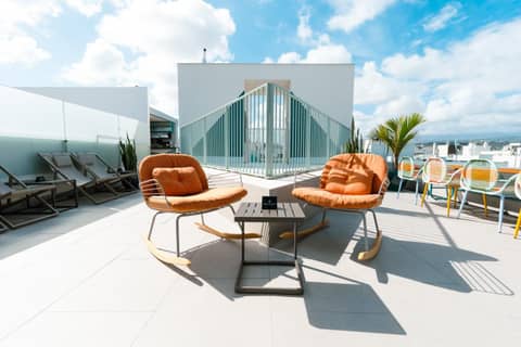 Occidental Las Canteras — balance & terrace