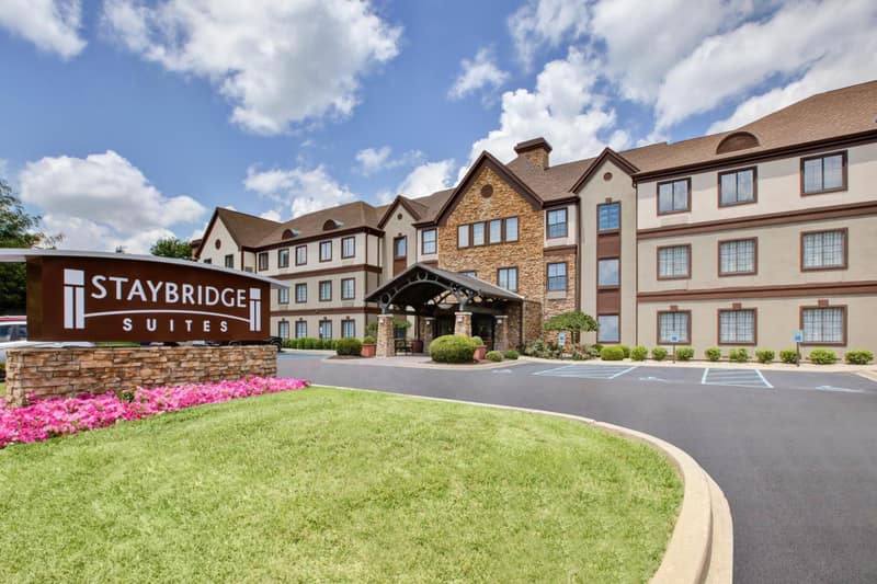Staybridge Suites Louisville - East by IHG — building
