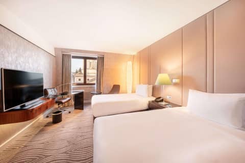 Hilton Berlin — hotel room
