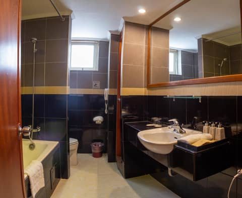 Royal Hotel Saigon — photo 5