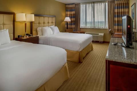 DoubleTree by Hilton St. Louis at Westport — photo 8
