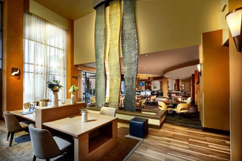 Embassy Suites by Hilton Phoenix Scottsdale — dining