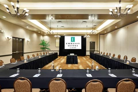 Embassy Suites by Hilton Phoenix Scottsdale — meeting & event spaces