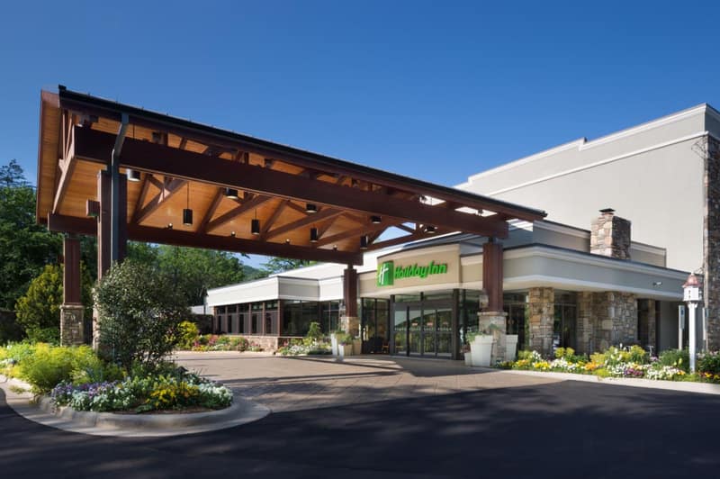 Holiday Inn Asheville East-Blue Ridge Pkwy by IHG — building