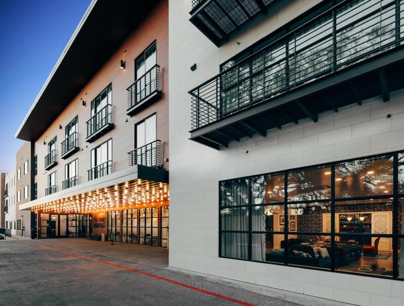 Colton House Hotel — building