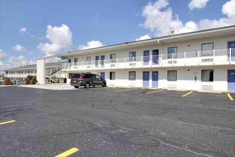 Motel 6-Middleburg Heights, OH - Cleveland — photo 6