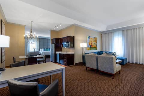 Hawthorn Extended Stay by Wyndham West Palm Beach Airport — photo 7