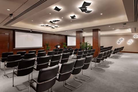 Conrad London St James — meeting room