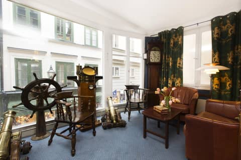Lord Nelson Hotel — photo 9