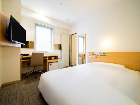 Super Hotel Asakusa — hotel room