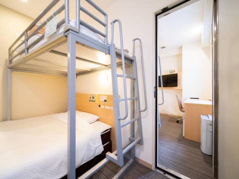 Super Hotel Asakusa — hotel room
