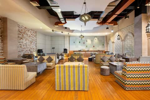 Sahid Raya Hotel & Convention Yogyakarta — lounge