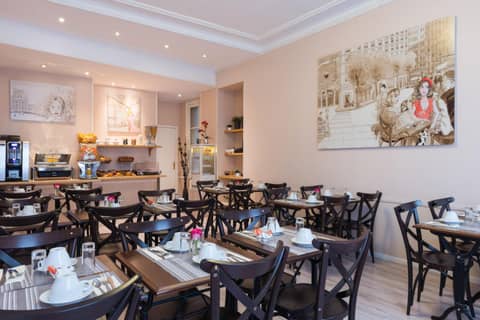 L'Ouest Hotel — dining