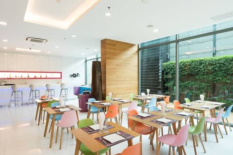 Seven Zea Chic Hotel — photo 4