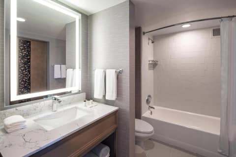 Sheraton Suites Columbus Worthington — photo 5