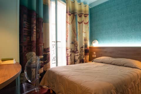 Hôtel Saint-Louis - Jardin du Luxembourg — photo 8