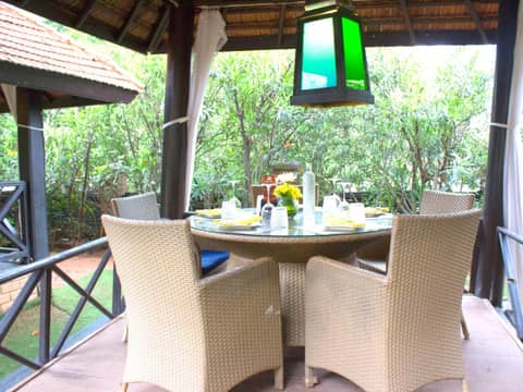 Hotel Royal Orchid Bangalore — photo 9