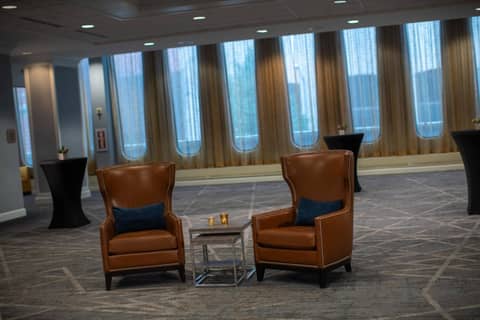 Renaissance Columbus Downtown Hotel — photo 2
