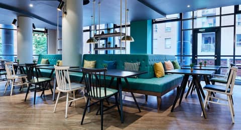 Leonardo Hotel Manchester Central — dining