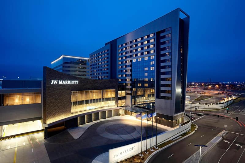 JW Marriott Minneapolis Mall of America — building