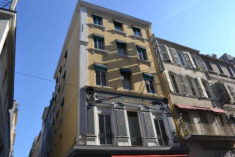 Saint Ferréol — building