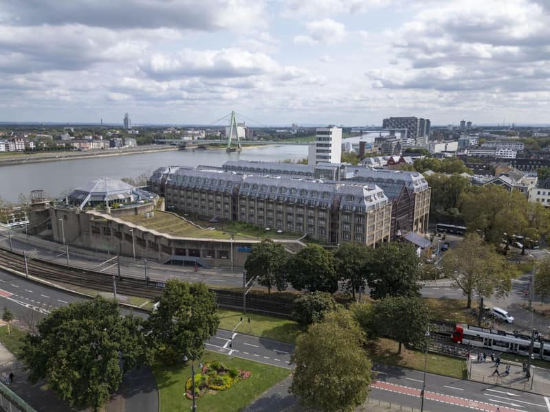 Maritim Hotel Köln — building