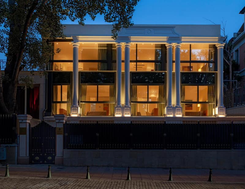 Theoxenia Residence — building