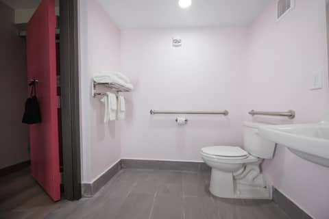 B&B Hotel Miami Airport — photo 8