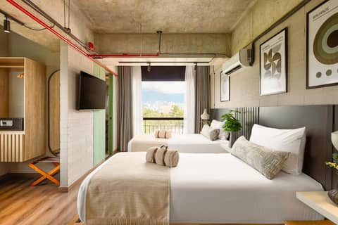 Urbit Social Lofts — photo 8