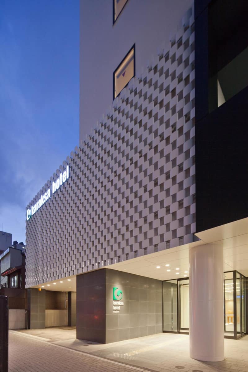 karaksa hotel Sapporo — building