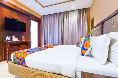 FabHotel Prime The King's Court - Nr Calangute Beach — hotel room