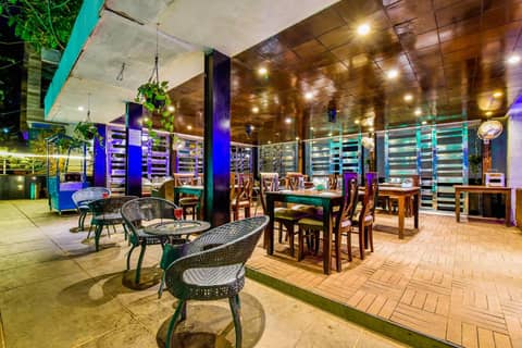 FabHotel Prime The King's Court - Nr Calangute Beach — dining