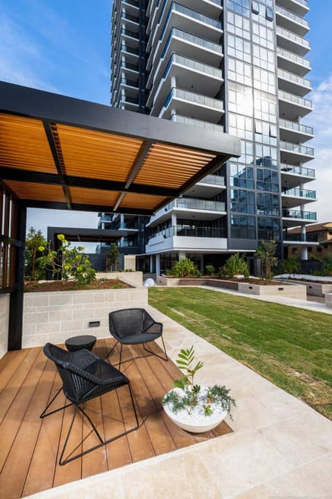 Boardwalk Burleigh Beach - Official — photo 4