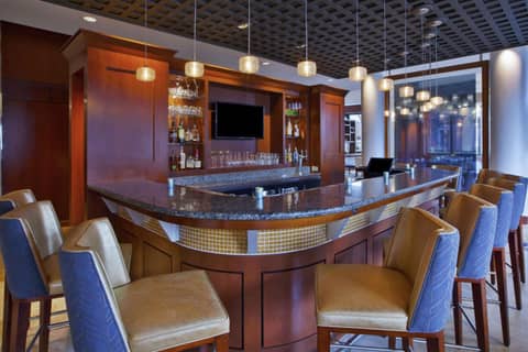 Hilton Garden Inn Portland Downtown Waterfront — photo 2