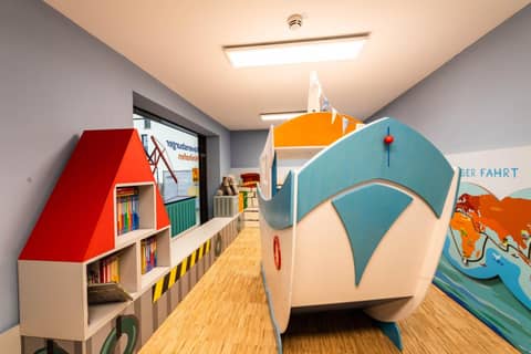 JUFA Hotel Hamburg HafenCity — photo 2